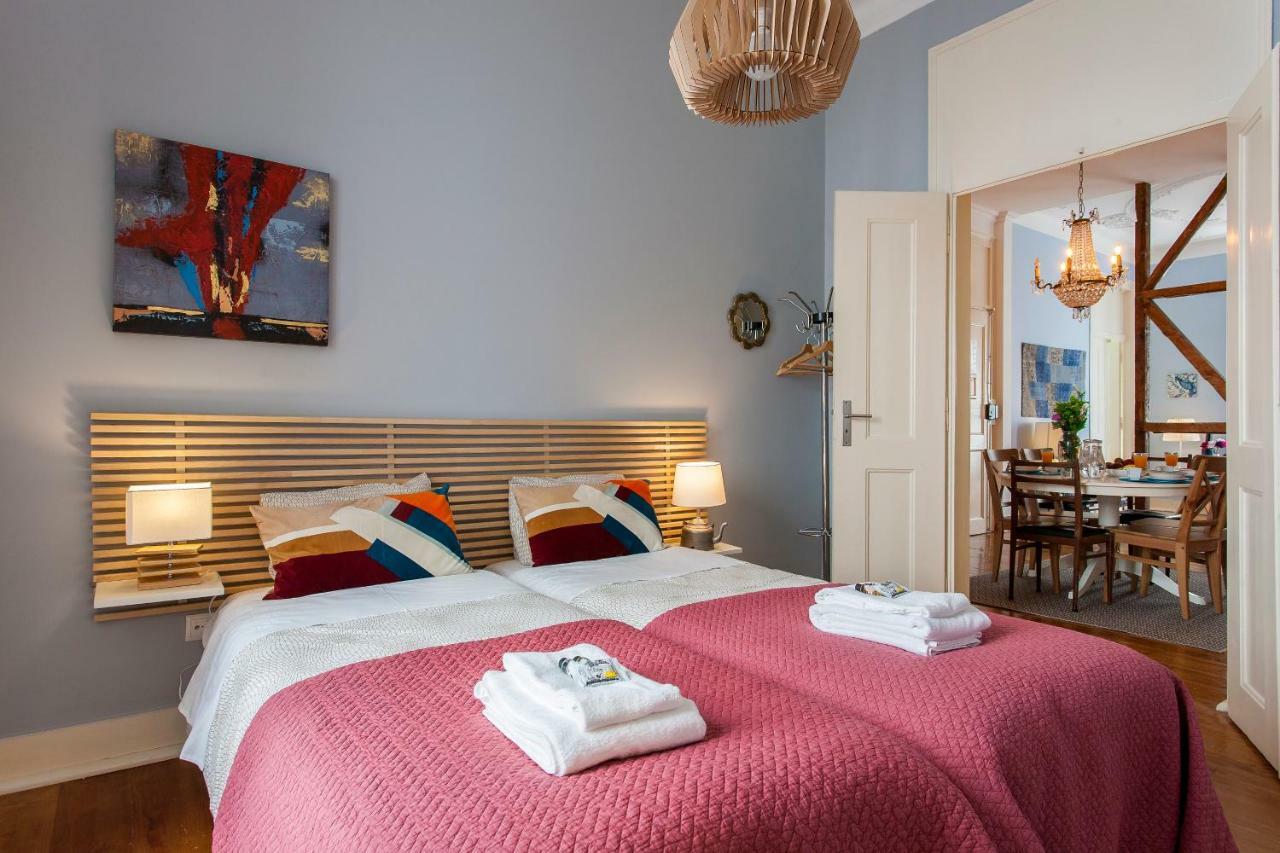 Bairro Alto 3 Bedroom Patio Flat! リスボン エクステリア 写真