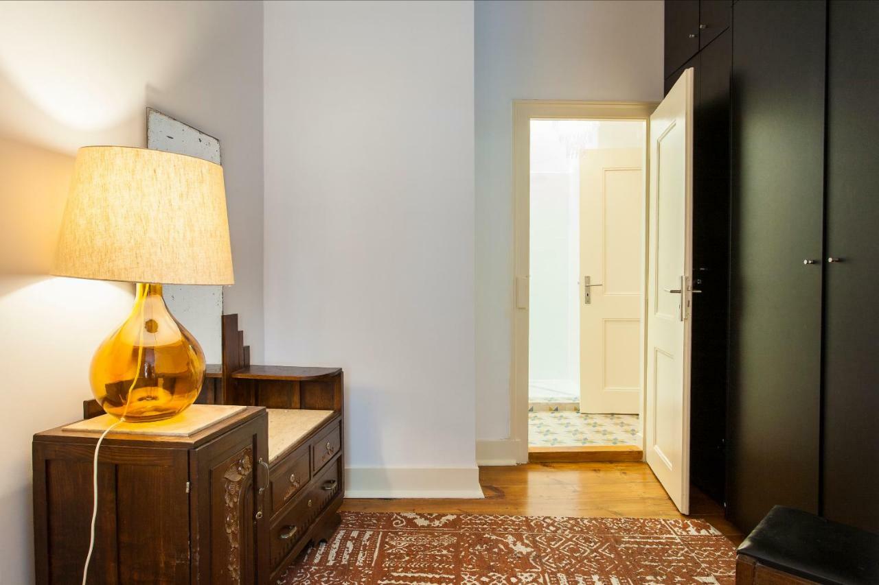 Bairro Alto 3 Bedroom Patio Flat! リスボン エクステリア 写真